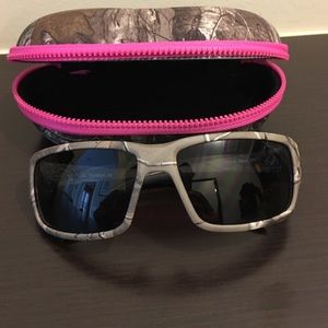 Women's Costa Camo Sunglasses