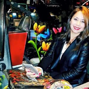 Meet your Posher, Alejandra