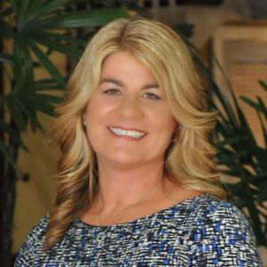 Meet your Posher, Lori