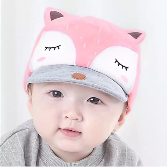 🎉NEW IN🎉 🎁Baby Wolfie cap💗super adorable ✨ - Picture 2 of 4