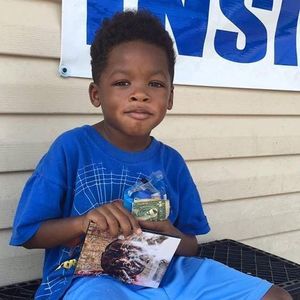 Meet your Posher, Chey