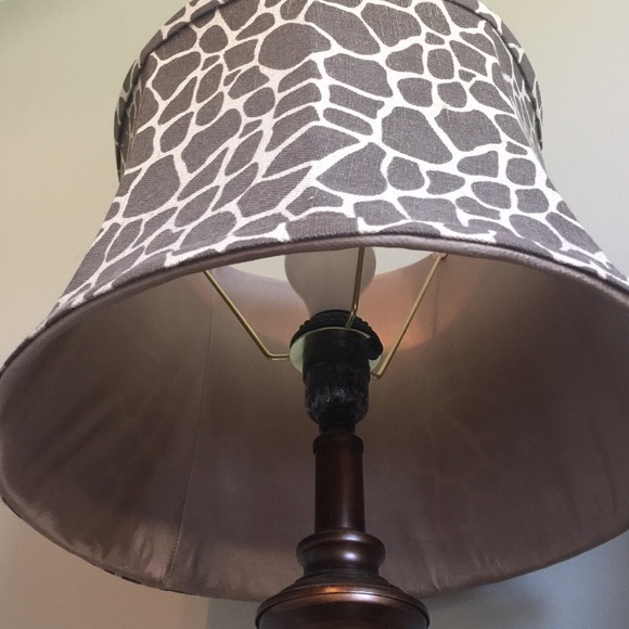 Giraffe Print Lamp Shade - Picture 3 of 4