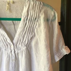 White button down V-neck blouse, feminine details