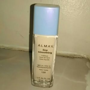 Almay line smoothing foundation