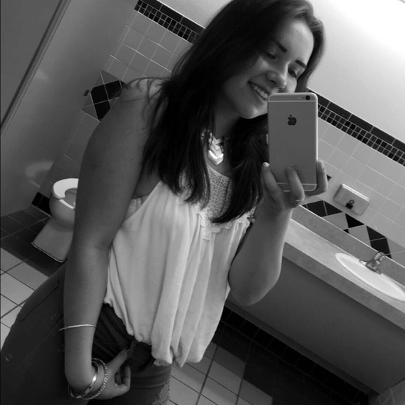 Meet your Posher, Skyler