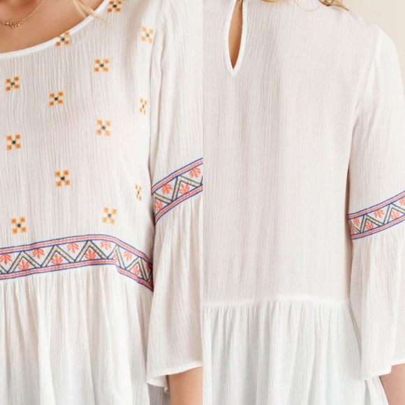 ‼️LAST ONE‼️Bell Sleeve Babydoll with Embroidery - Picture 3 of 4