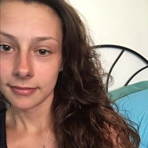 Meet your Posher, Christal