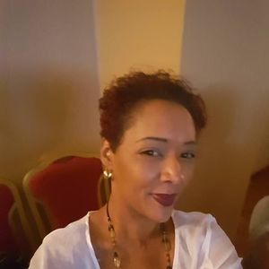 Meet your Posher, Brandi