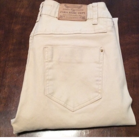 Zara Jeans size 6