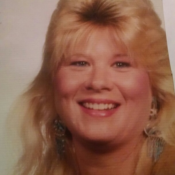 Meet your Posher, Rebecca - Picture 1 of 1