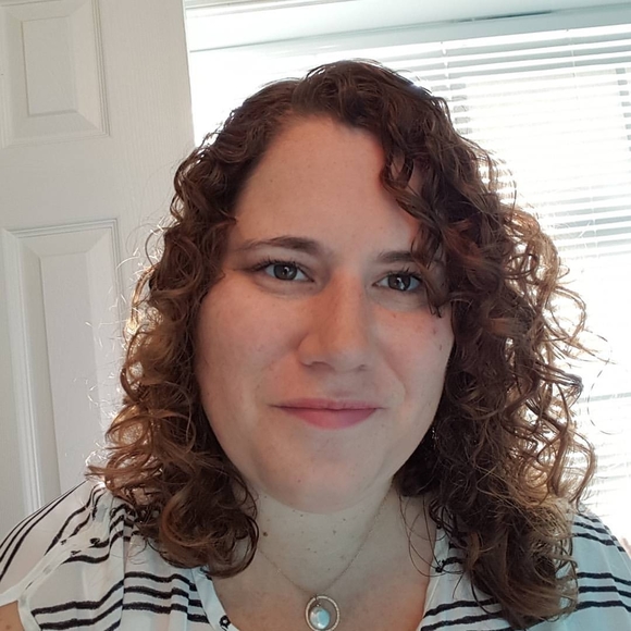 Meet your Posher, Colleen
