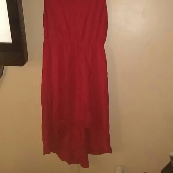 Red dress - Picture 2 of 3