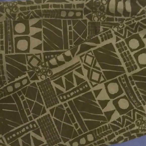 LulaRoe OS black and gray leggings gently used