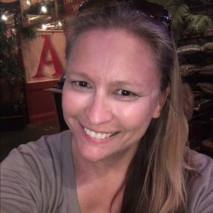 Meet your Posher, Cindy