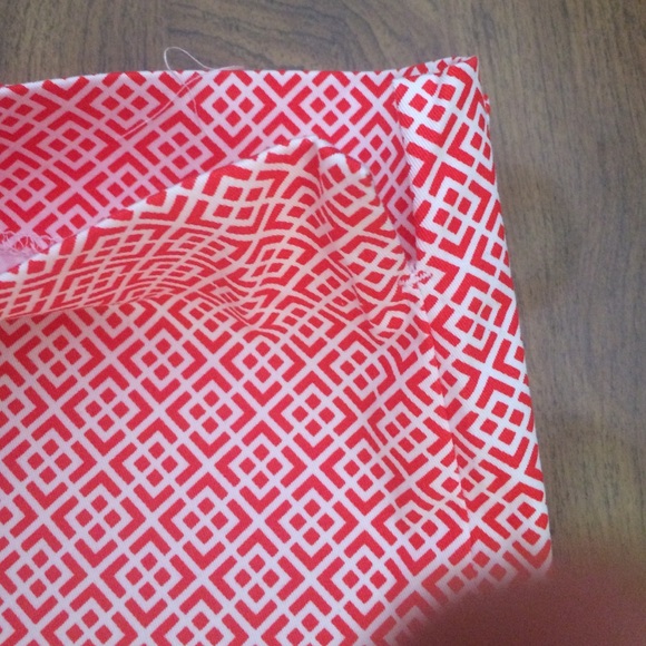 New Nautica Ankle Pants Red/White Size 4 - Picture 3 of 3