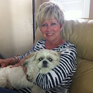 Meet your Posher, Carole