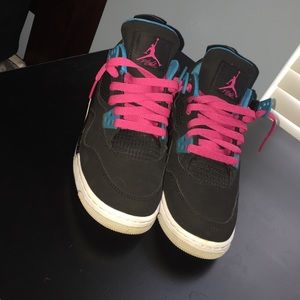Jordan retro 4s