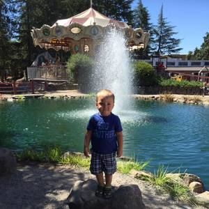 Meet your Posher, Adrian