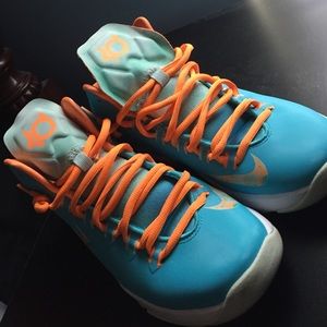 Nike KD V "Easter"