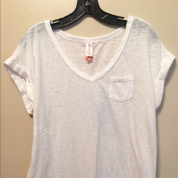 White No Boundaries Tshirt
