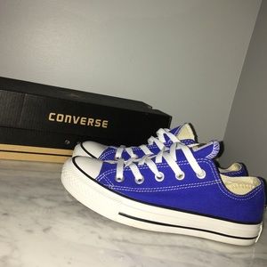 dazzling blue converse