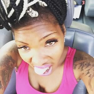 Meet your Posher, Moe