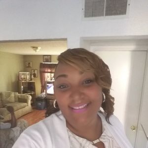 Meet your Posher, Gina