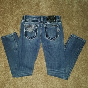MISS ME Skinny Jeans.