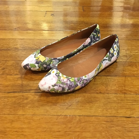 Madewell floral flats with box