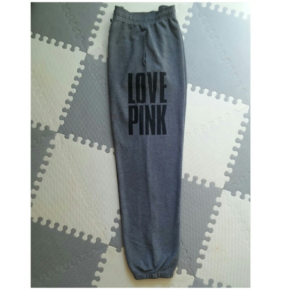 🆚PINK HTF 2012 FashionShow Campus Sweats