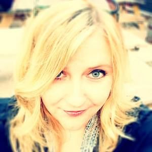 Meet your Posher, Leslie