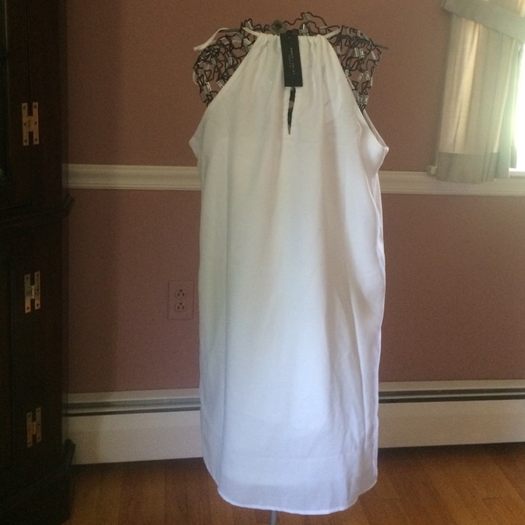 New Romeo and Juliet Couture White Dress - Picture 3 of 4