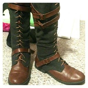 Modcloth boots size 9