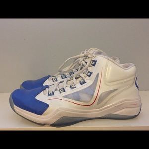 Men's Reebok Q96 Cross-Examines