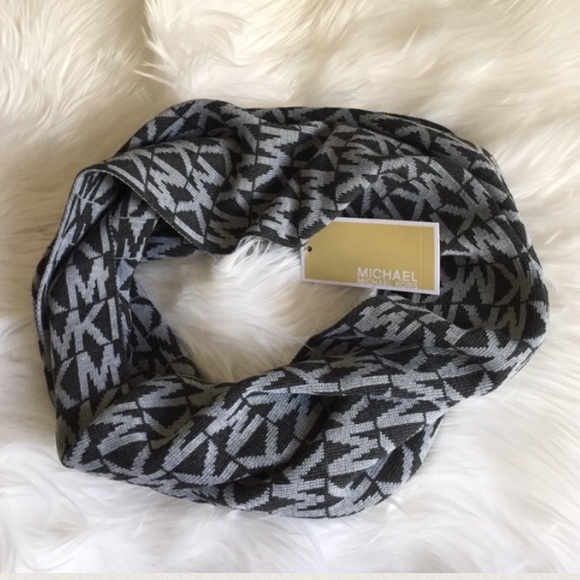 Michael Kors Accessories - •Michael Kors Infinity Scarf•