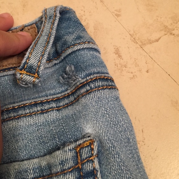 American Eagle Jeans - Picture 3 of 3