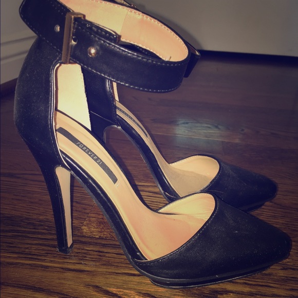 Forever 21 pointed toe heels