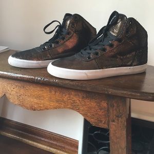Women's Metallic bronze Supra high tops. Size 9