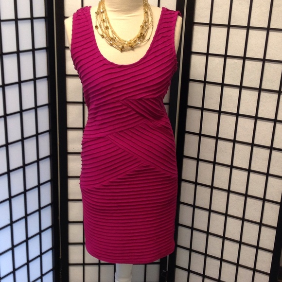 Xhilaration Dresses & Skirts - Sheath type dress  med.