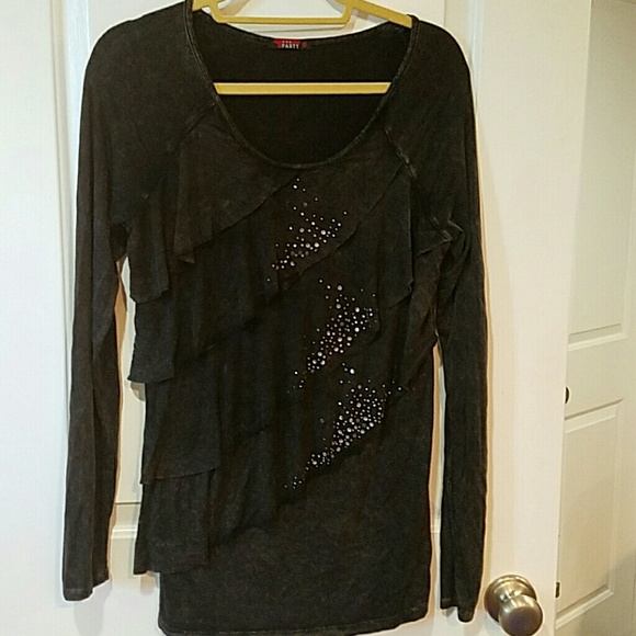 T Party top