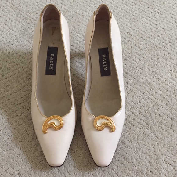 Bally Pumps