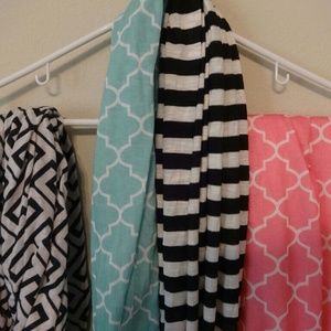 Set of 4 Infinity Scarves