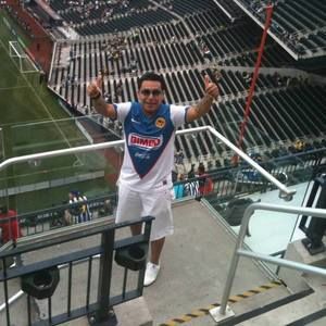 Meet your Posher, Carlos