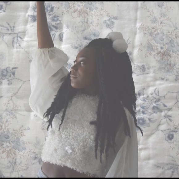 Fluffy Princess Jacket - Picture 2 of 2