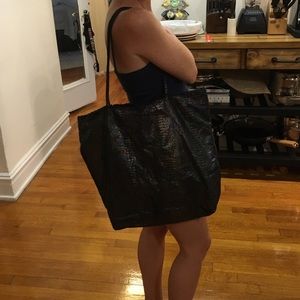 Fatto a Mano by Carlos Falchi tote bag