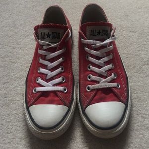 Red converse