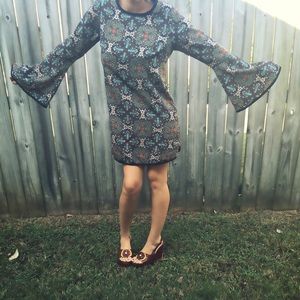 *REDUCED PRICE* Cute dress ! Boho print -wide arms