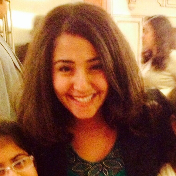 Meet your Posher, Patty - Picture 2 of 3