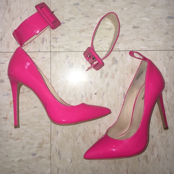 Pink ZigiNY Pumps