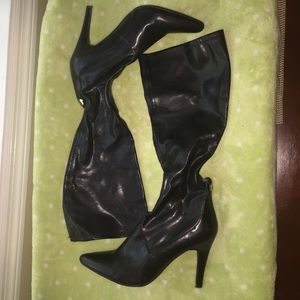 Nine West Black Knee Boots! Size 8